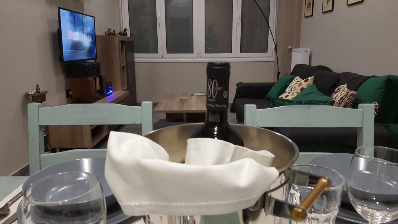 “Zeus”, Stylish Luxury Business Suite In The Heart Of Athens. Exteriör bild