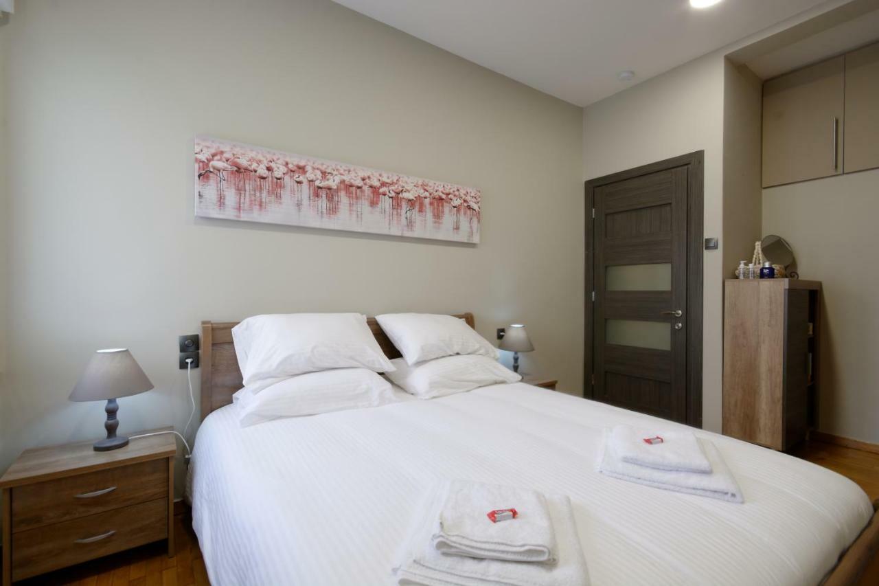 “Zeus”, Stylish Luxury Business Suite In The Heart Of Athens. Exteriör bild